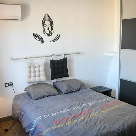 Apartment Cyrielle - Maison, Piscine, Terrasse - By Tgb